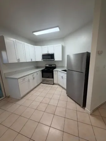 $2,300 | 350 East Washington Avenue, Unit B, Escondido, CA 92025