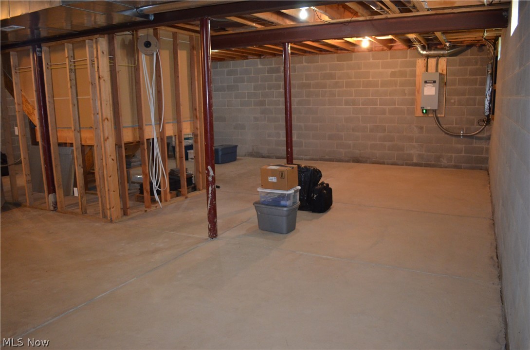 12256 Girdled Road Painesville, OH 44077 - Photo 28 of 34 Gallery Image 28