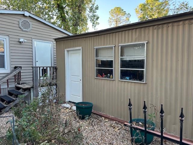 2100 Dove Loop Road, Unit 30 Grapevine, TX 76051 - Photo 5 of 29 a backyard of a house with seating space