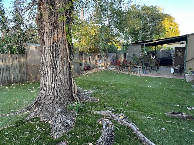 2100 Dove Loop Road, Unit 30 Grapevine, TX 76051 - Photo 7 of 29 a view of a backyard with sitting area