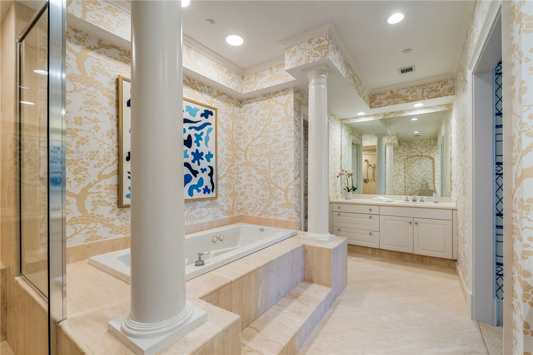 60 Beachside Drive, Unit 201 Vero Beach, FL 32963 - Photo 15 of 34