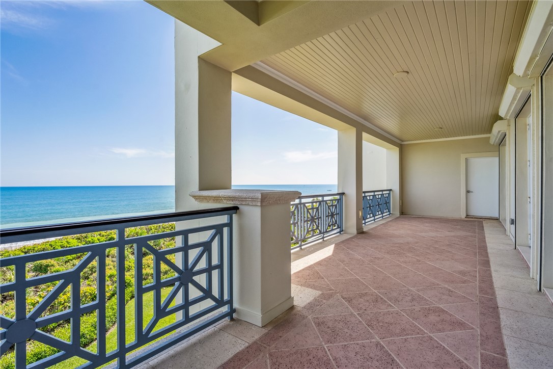 60 Beachside Drive, Unit 201 Vero Beach, FL 32963 - Photo 26 of 34