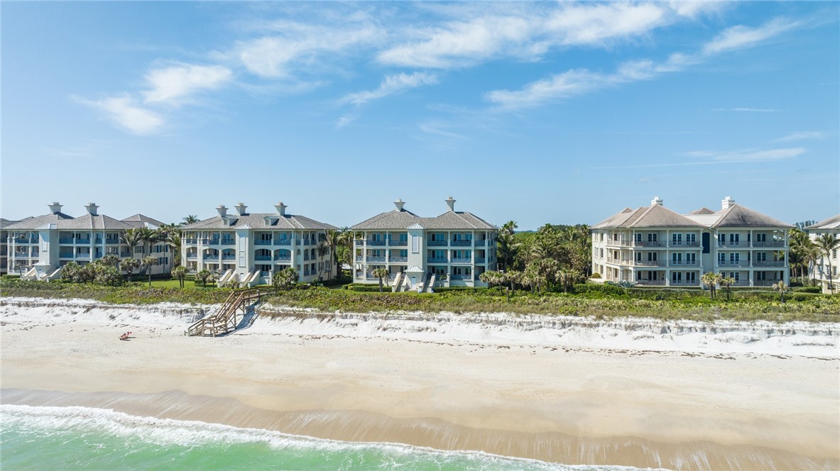 60 Beachside Drive, Unit 201 Vero Beach, FL 32963 - Photo 31 of 34