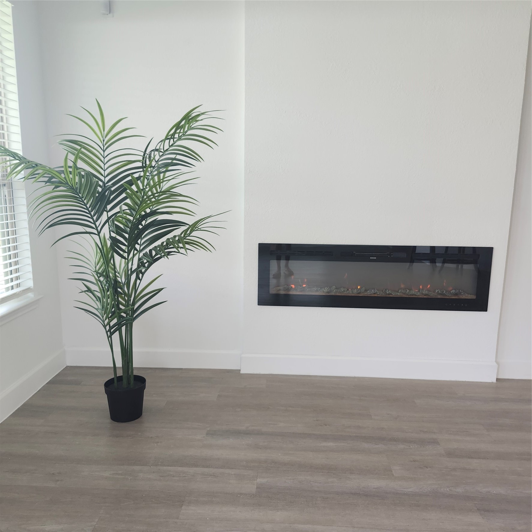 3820 Vista Grove Court Rosenberg, TX 77469 - Photo 12 of 36 Newly instaled fireplace