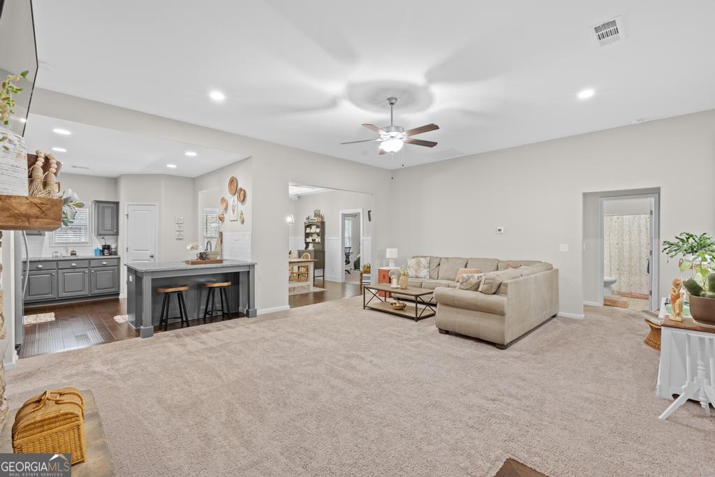 98 Bottoms Road Williamson, GA 30292 - Photo 9 of 38