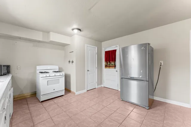 $245,000 | 814 Isetta Lane, Houston, TX 77060