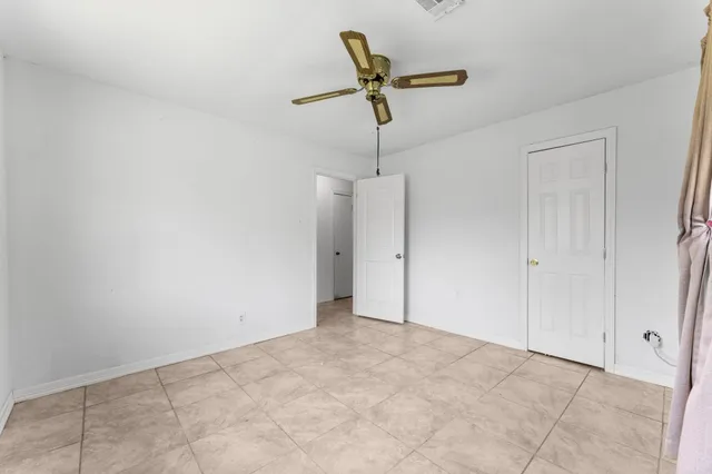 $245,000 | 814 Isetta Lane, Houston, TX 77060