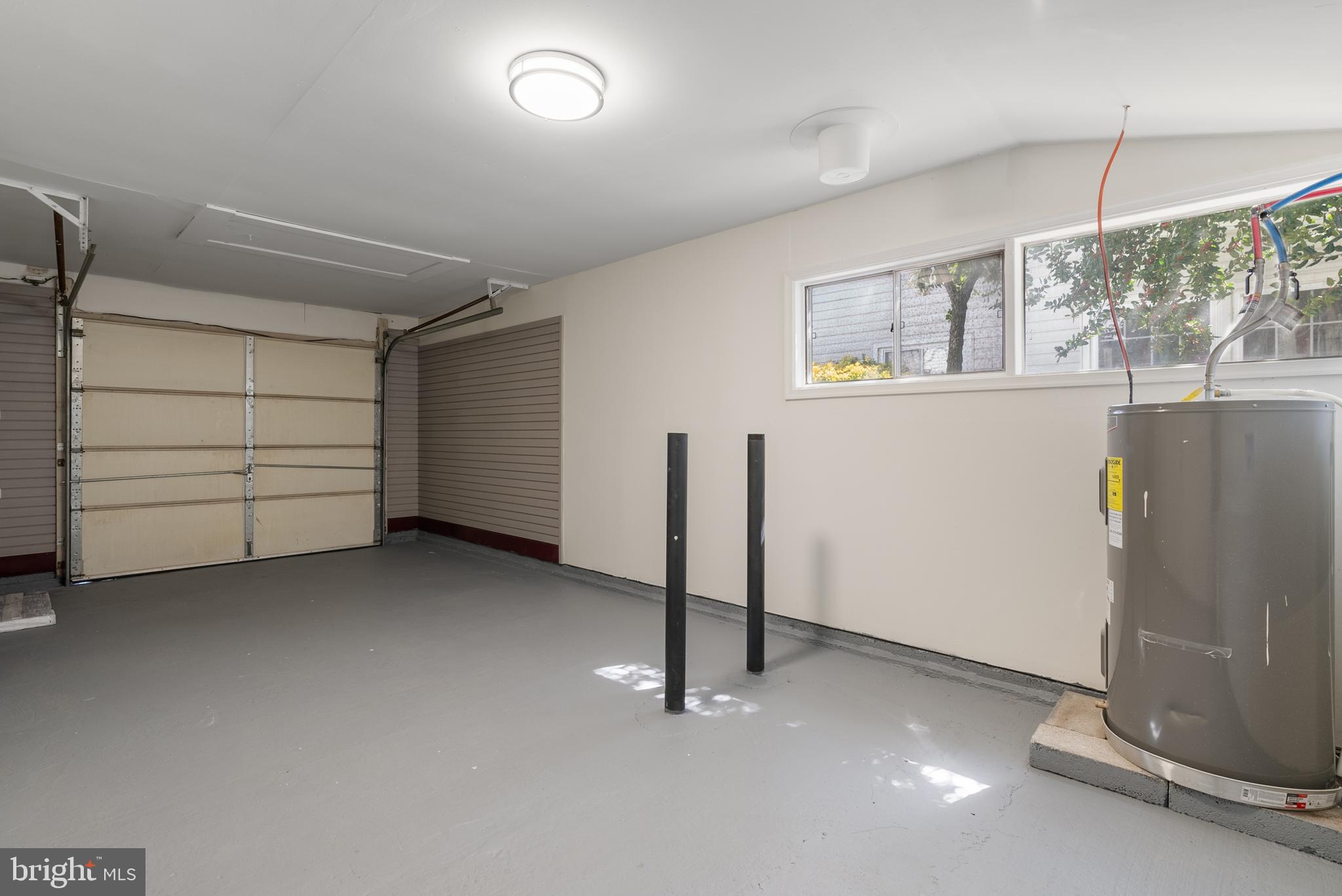 57 Middle Road Levittown, PA 19056 - Photo 20 of 26