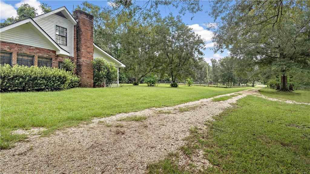 82469 Owen Sharp Road Bush, LA 70431 - Photo 2 of 21