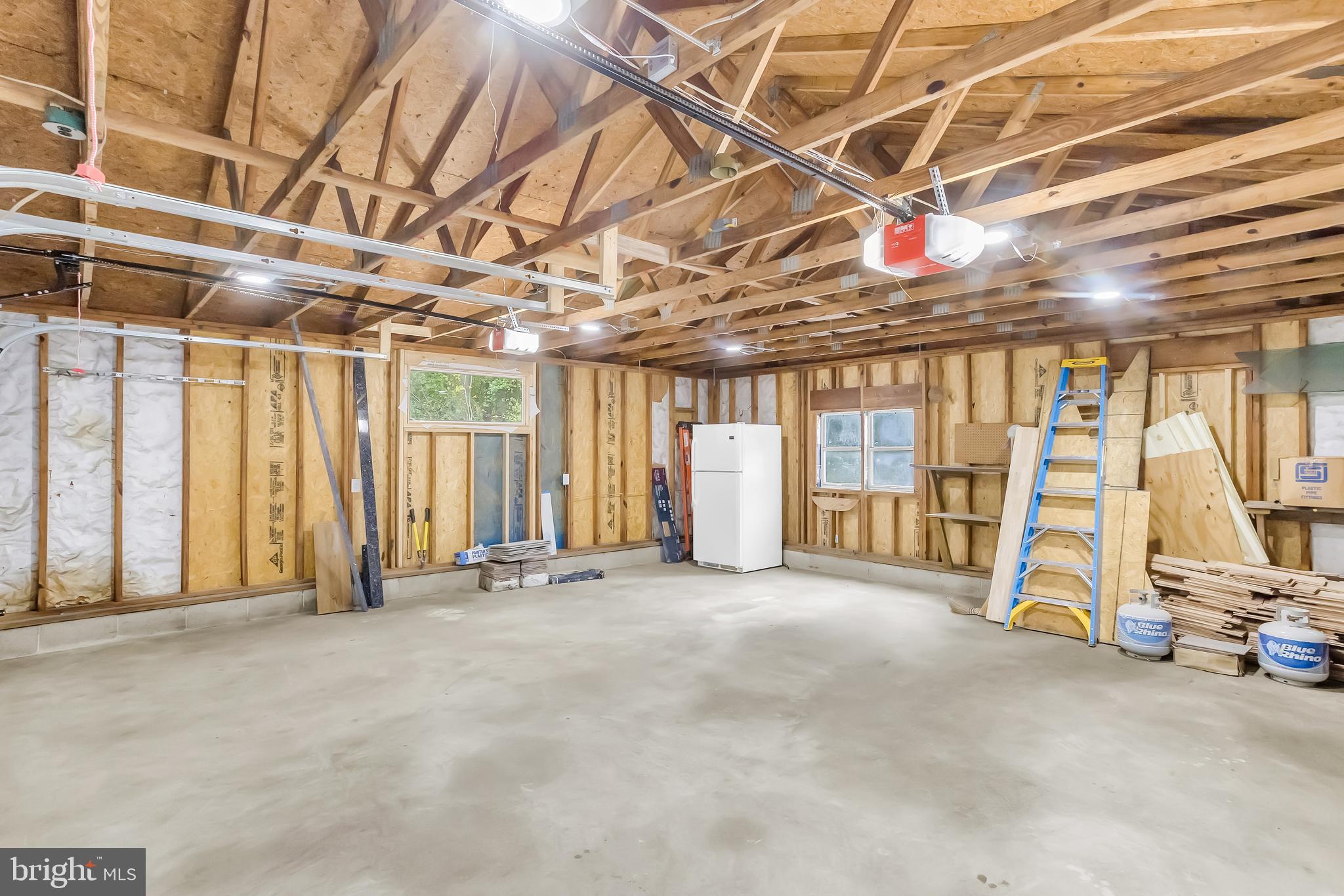 26519 Siloam Road Salisbury, MD 21801 - Photo 62 of 69 a view of an empty room with wooden roof