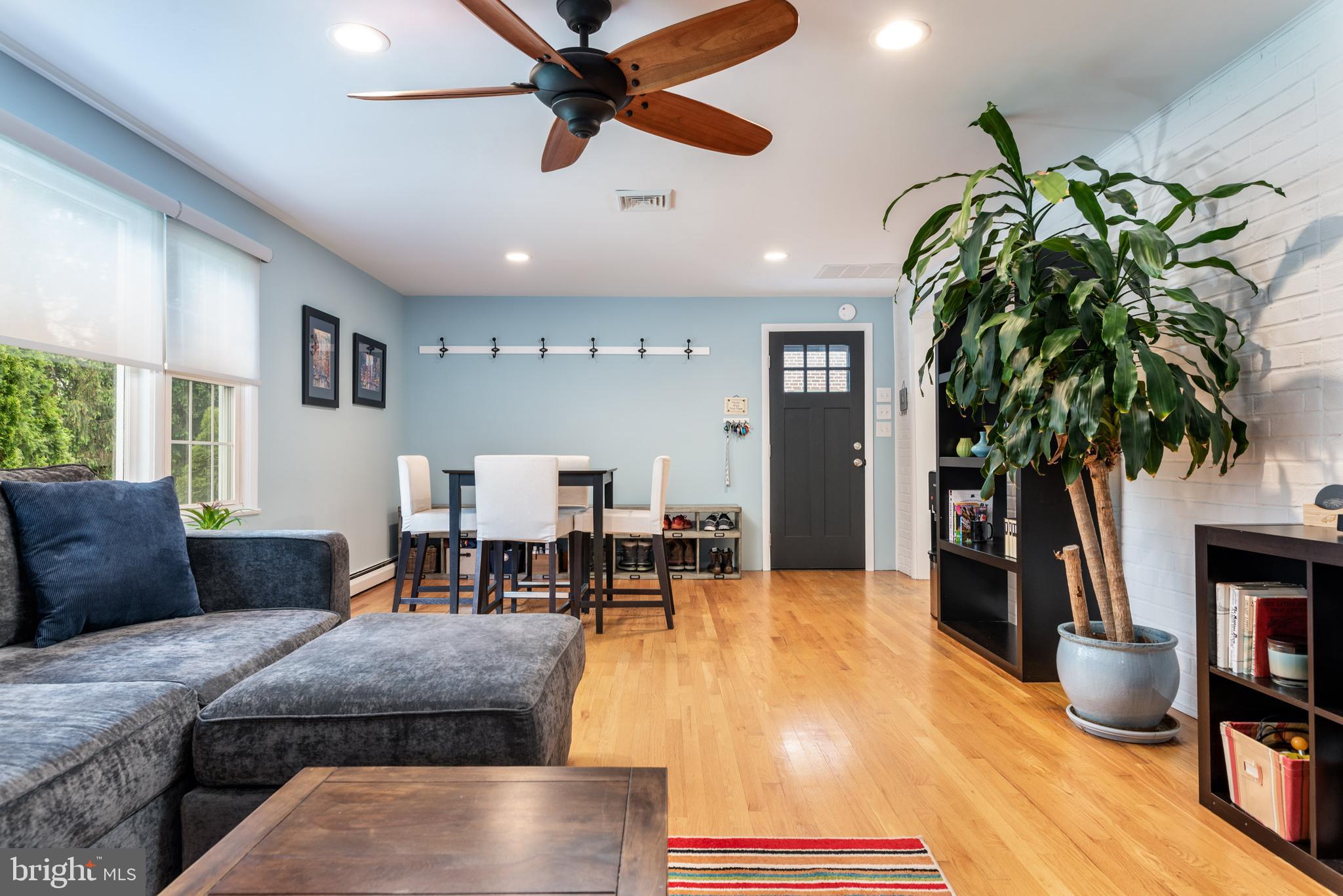 521 Paddock Road Havertown, PA 19083 - Photo 11 of 32 Family Room.