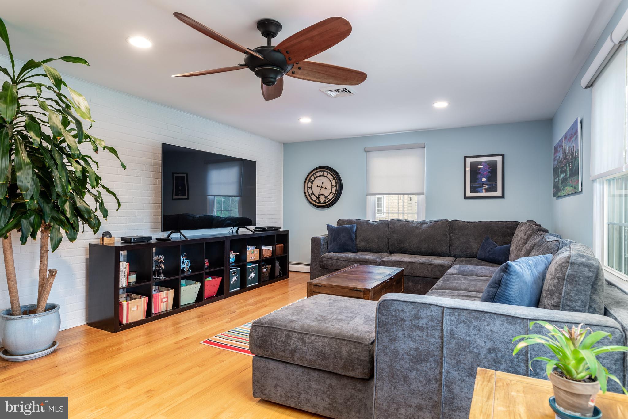521 Paddock Road Havertown, PA 19083 - Photo 13 of 32 Family Room.