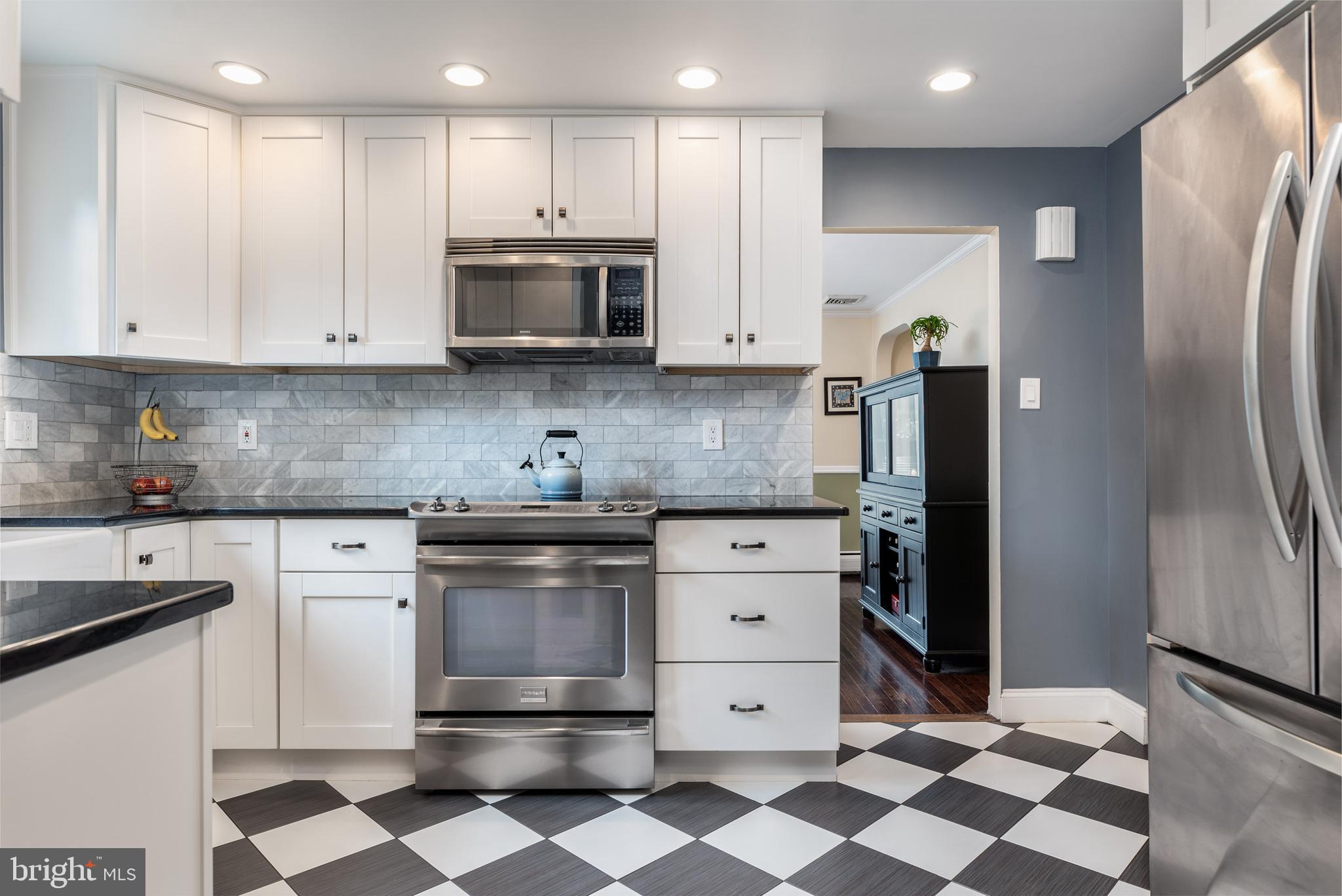 521 Paddock Road Havertown, PA 19083 - Photo 8 of 32 Kitchen.