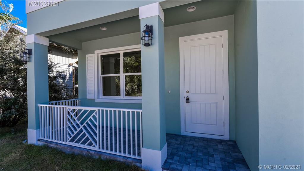 665 Southwest Cleveland Avenue Stuart, FL 34994 - Photo 9 of 77 Gallery Image 9
