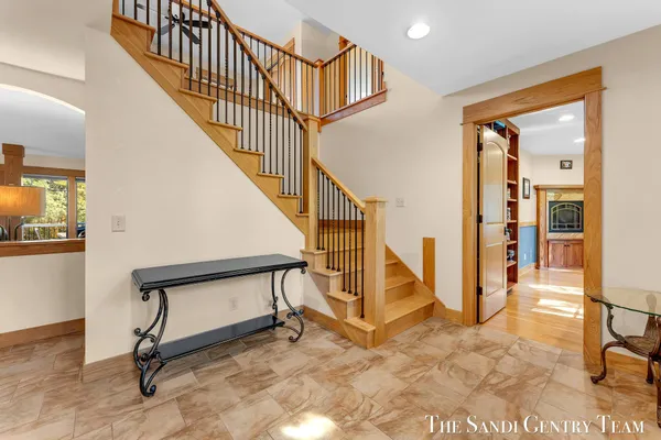 $1,999,900 | 18886 Greenwood Court, Spring Lake, MI 49456