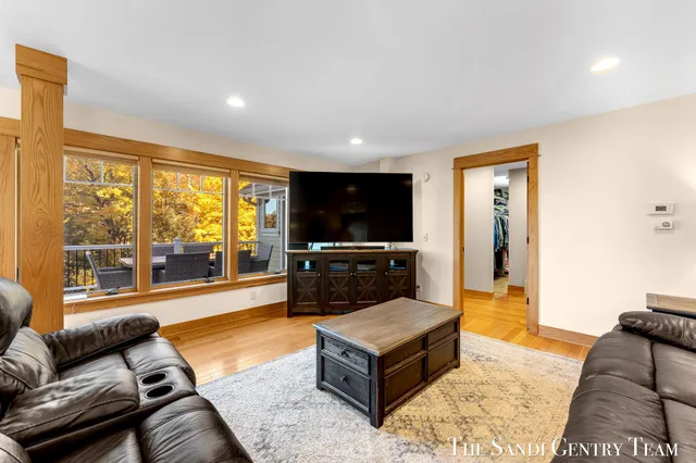 $2,185,000 | 18886 Greenwood Court, Spring Lake, MI 49456