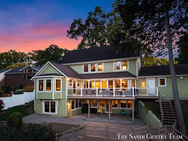 $1,999,900 | 18886 Greenwood Court, Spring Lake, MI 49456