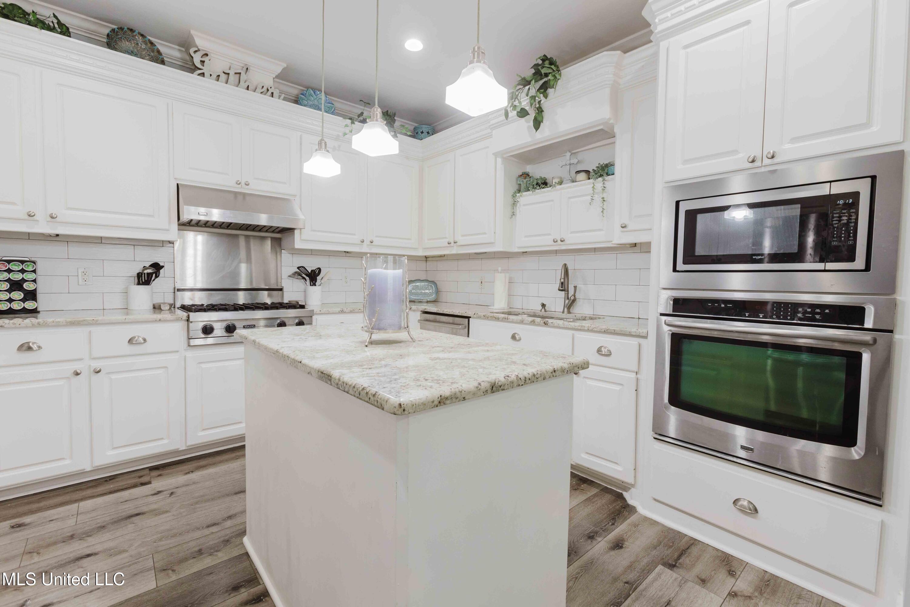 263 Lighthouse Lane Brandon, MS 39047 - Photo 13 of 30 watsonphotography260209112330