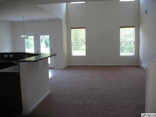 424 Rook Road Charlotte, NC 28216 - Photo 5 of 6