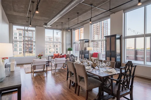 $6,430 | 4899 Montrose Boulevard, Unit 1514, Houston, TX 77006