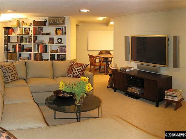 999 Dartmouth Drive Reno, NV 89509 - Photo 6 of 9 Photo 6