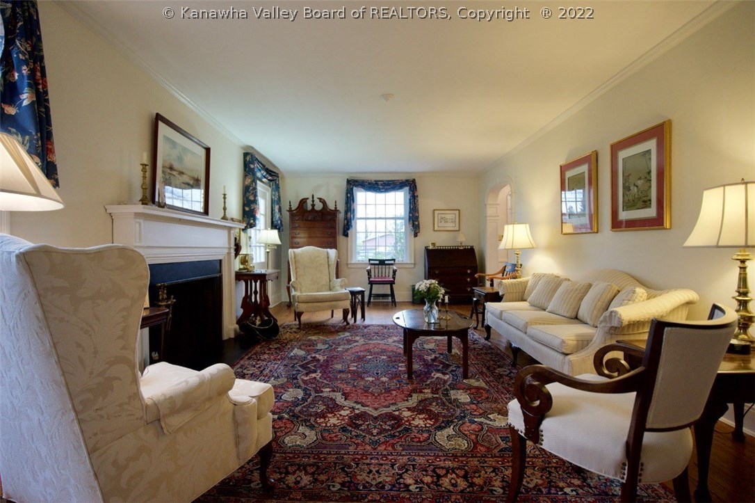 1504 Hampton Road Charleston, WV 25314 - Photo 2 of 30 Gallery Image 2