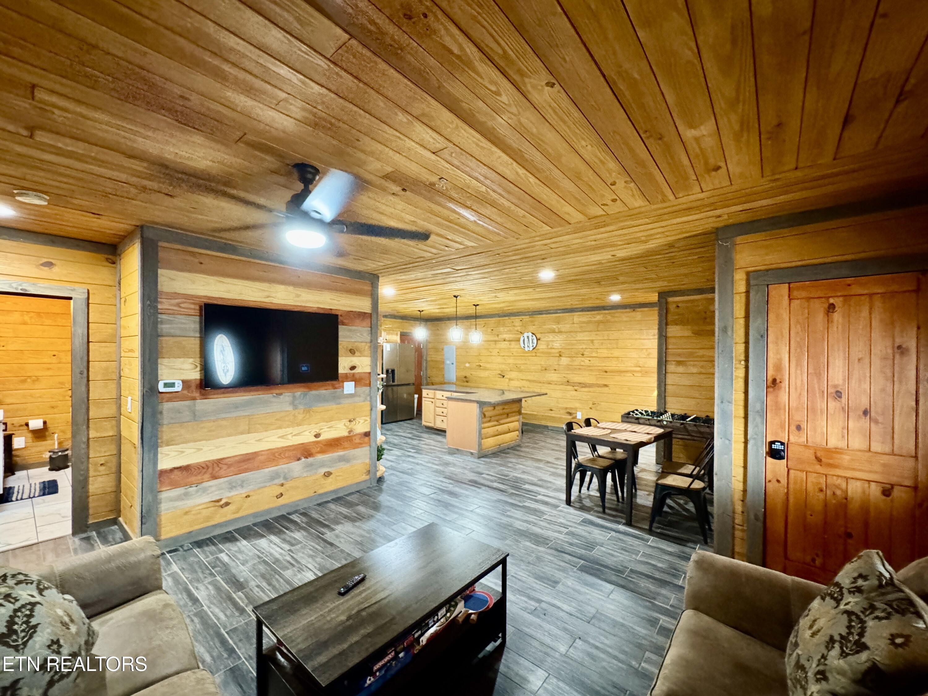 1908 Inskip Lane Dandridge, TN 37725 - Photo 20 of 47 20