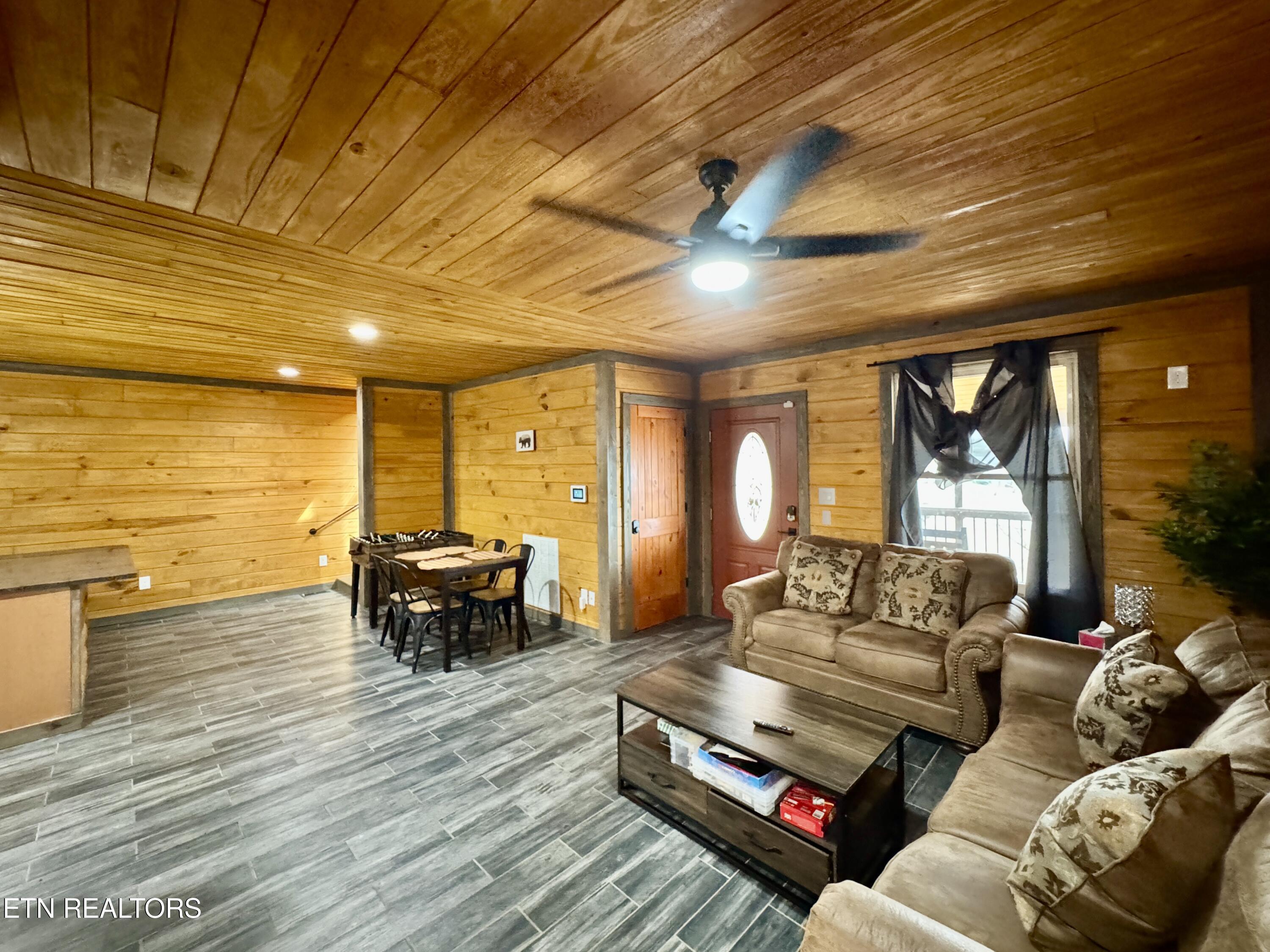 1908 Inskip Lane Dandridge, TN 37725 - Photo 21 of 47 21