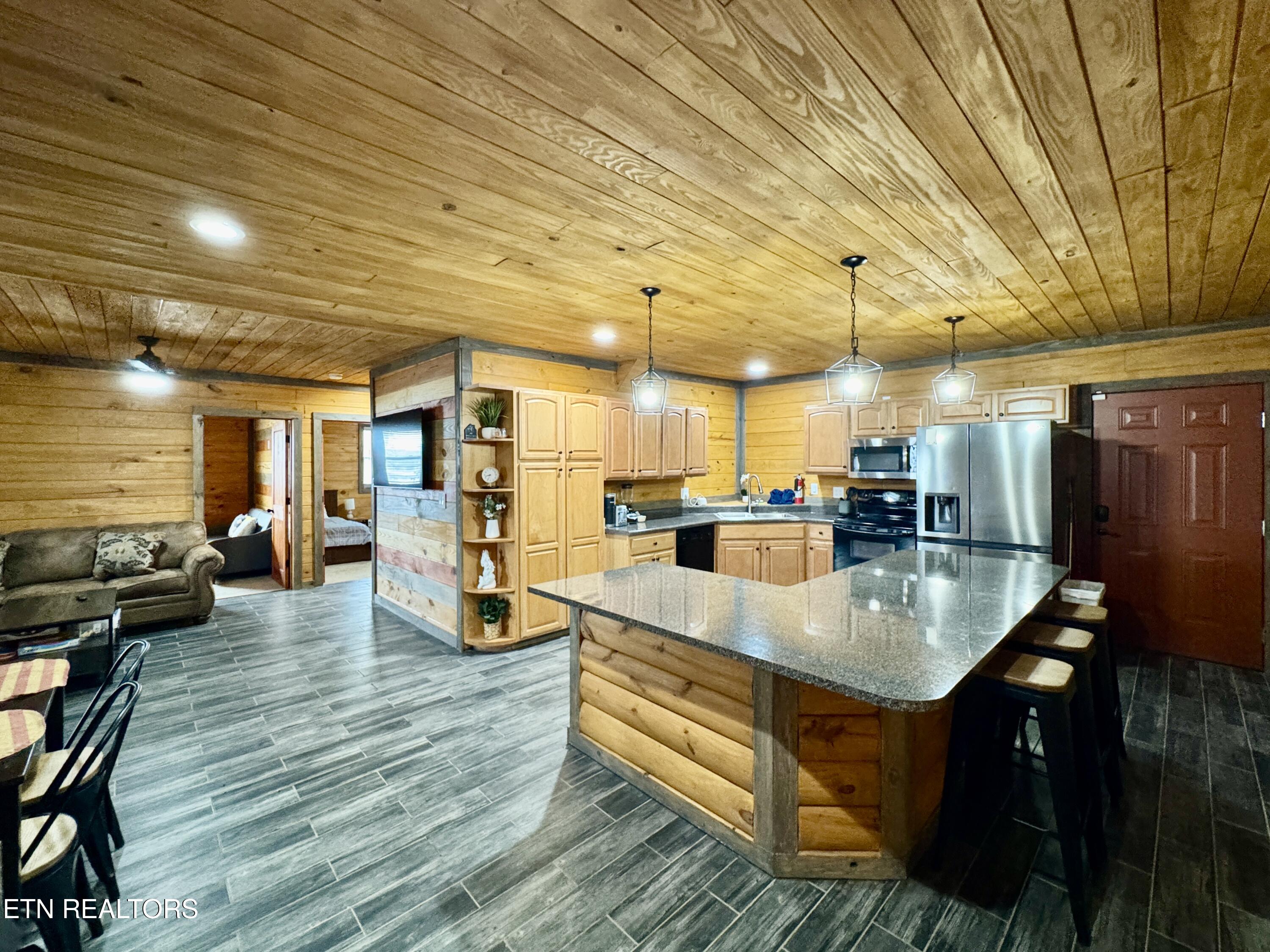 1908 Inskip Lane Dandridge, TN 37725 - Photo 23 of 47 23