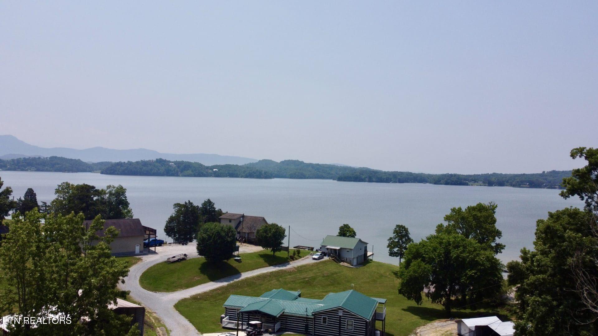 1908 Inskip Lane Dandridge, TN 37725 - Photo 43 of 47 43