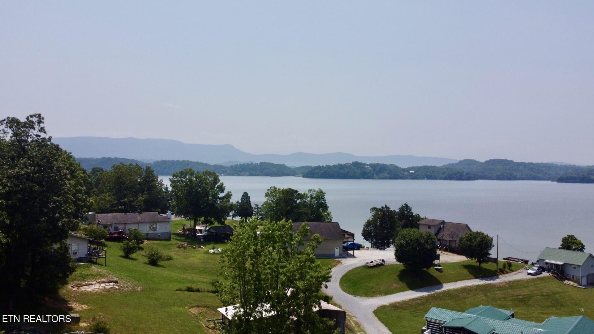 1908 Inskip Lane Dandridge, TN 37725 - Photo 44 of 47 44