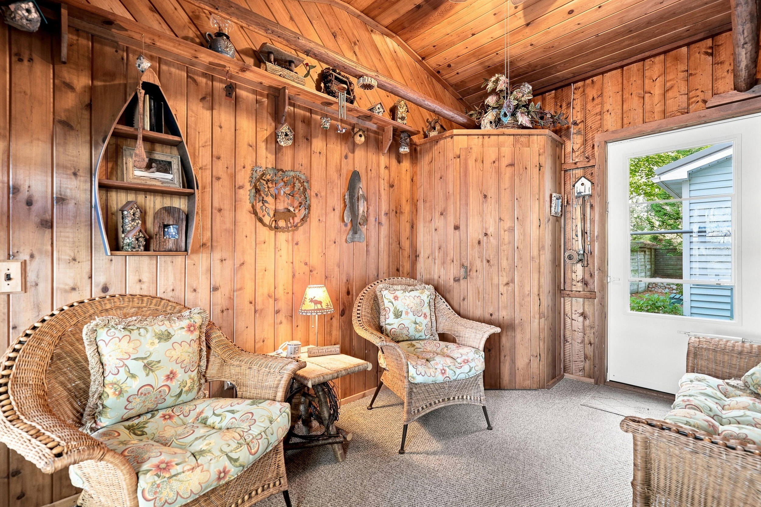 5805 Harding Road Barryton, MI 49305 - Photo 21 of 47 21 Sunporch