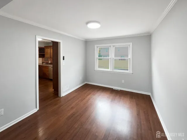 $616,000 | 38 Warrenville Road, Middlesex, NJ 08846