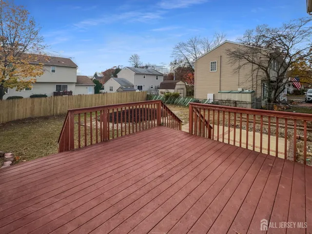 $616,000 | 38 Warrenville Road, Middlesex, NJ 08846