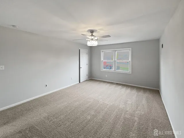 $616,000 | 38 Warrenville Road, Middlesex, NJ 08846