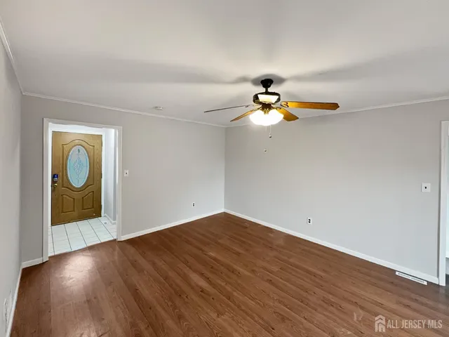 $616,000 | 38 Warrenville Road, Middlesex, NJ 08846