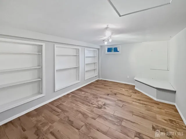 $616,000 | 38 Warrenville Road, Middlesex, NJ 08846