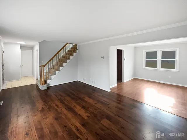 $616,000 | 38 Warrenville Road, Middlesex, NJ 08846