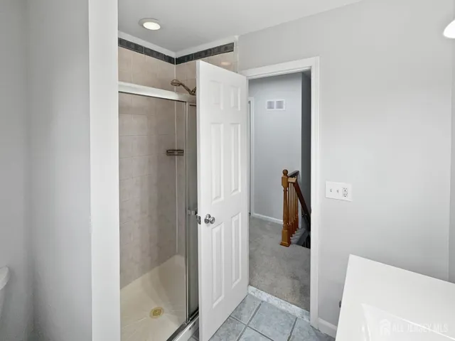 $616,000 | 38 Warrenville Road, Middlesex, NJ 08846