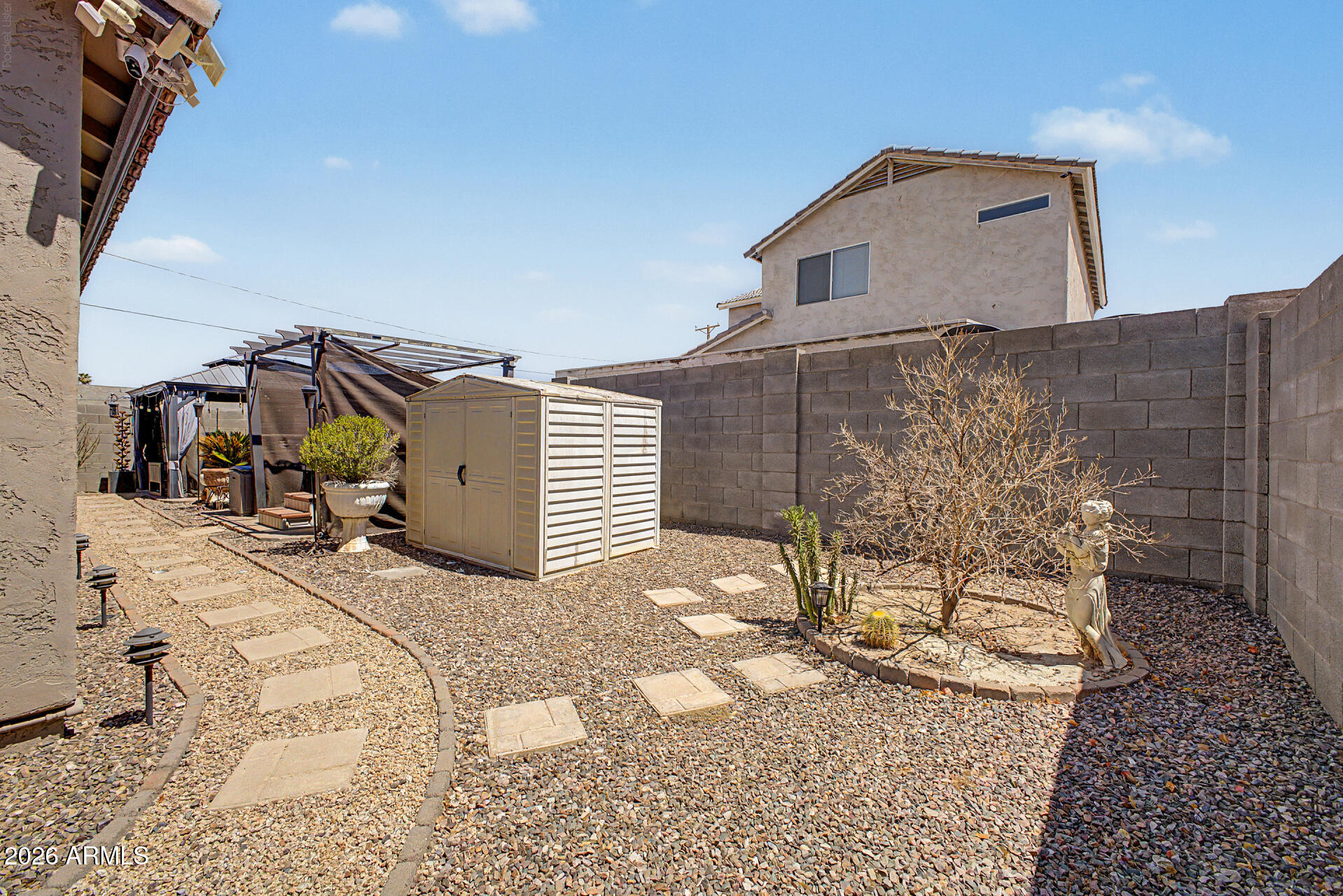 1225 Grenadine Road Phoenix, AZ 85040 - Photo 35 of 36