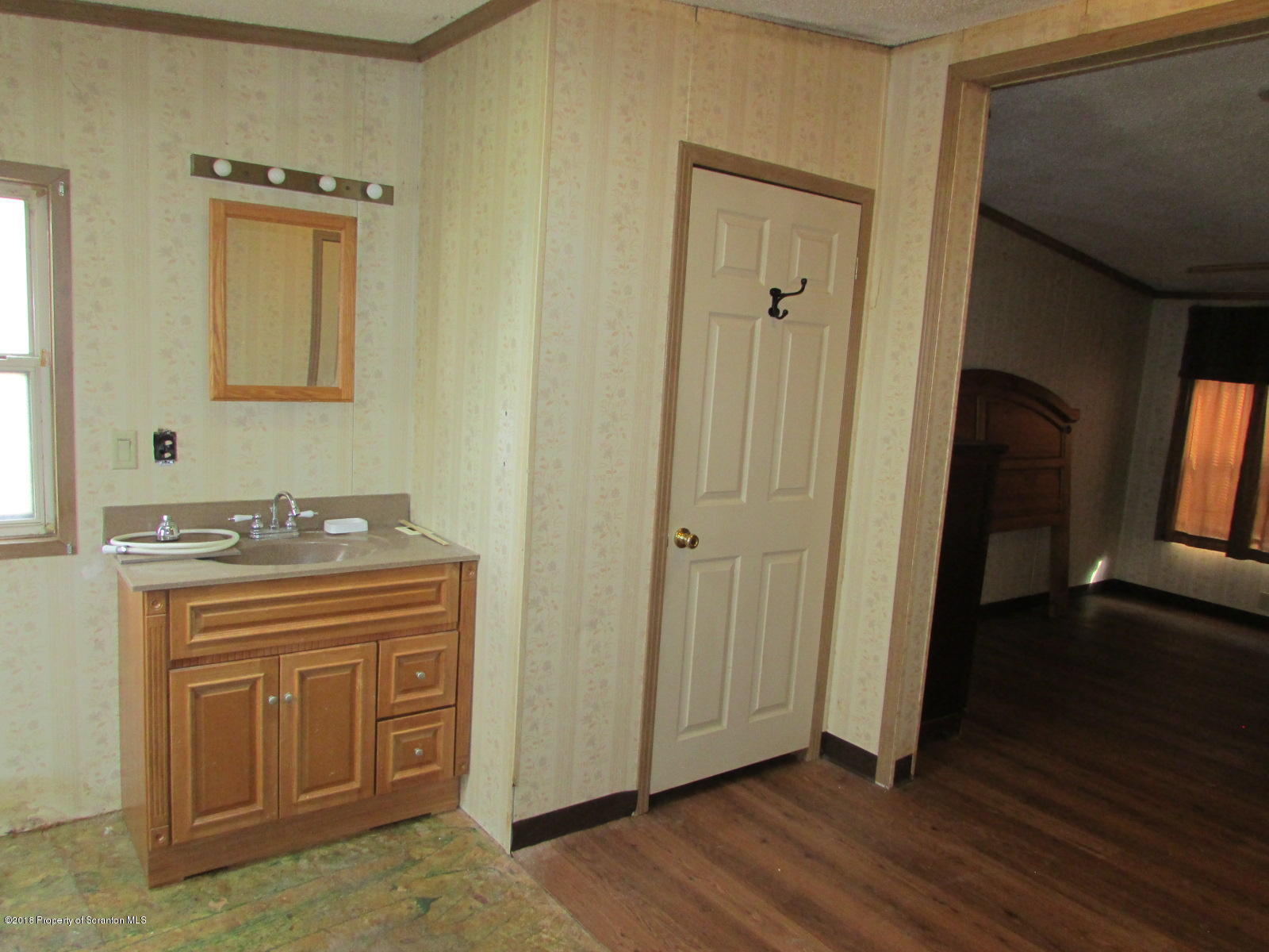 8914 State Rte 3001 Meshoppen, PA 18630 - Photo 12 of 28 Gallery Image 12