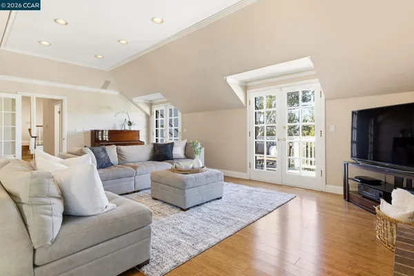 $2,850,000 | 725 Castle Rock Road, Walnut Creek, CA 94598