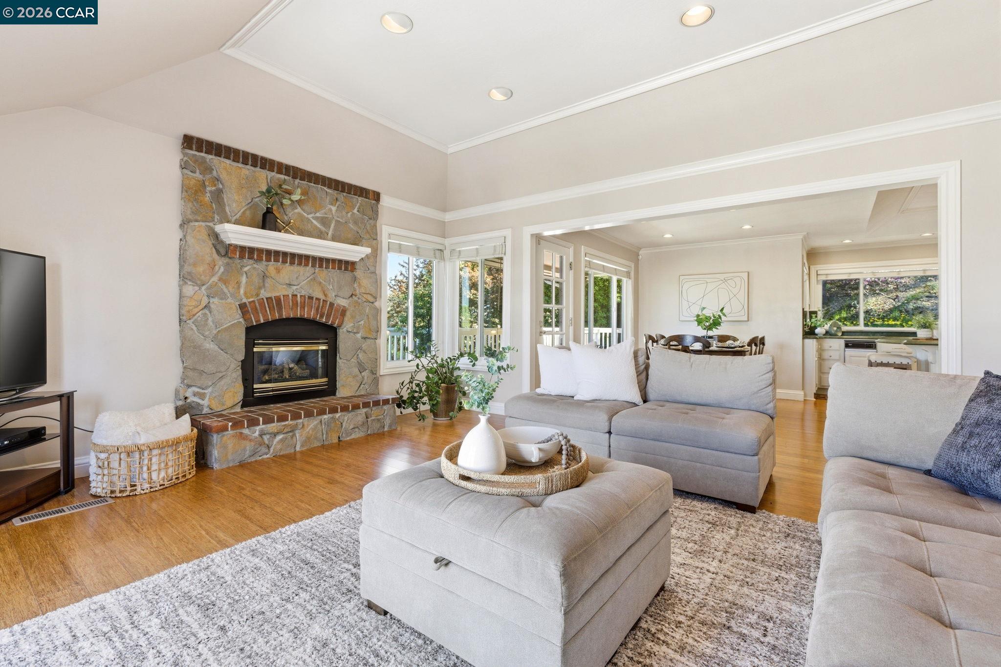 725 Castle Rock Road Walnut Creek, CA 94598 - Photo 17 of 50