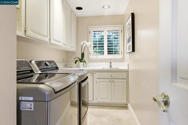 $2,850,000 | 725 Castle Rock Road, Walnut Creek, CA 94598
