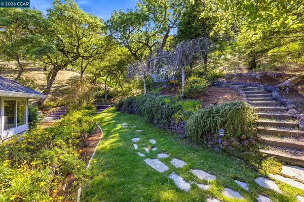 $2,850,000 | 725 Castle Rock Road, Walnut Creek, CA 94598