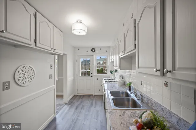 $300,000 | 36 Darrow Drive, Baltimore, MD 21228