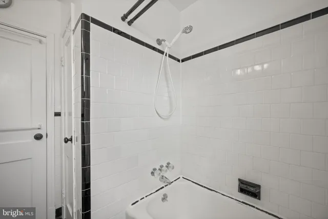 $300,000 | 36 Darrow Drive, Baltimore, MD 21228