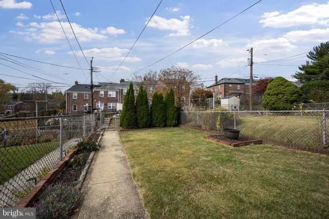 $300,000 | 36 Darrow Drive, Baltimore, MD 21228