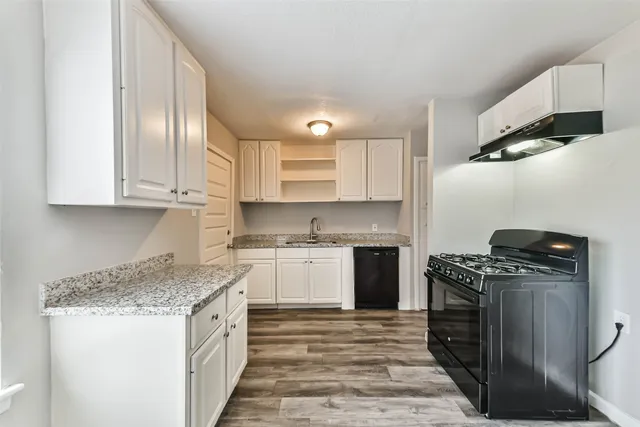 $174,500 | 3515 Meadowlake Road, Pasadena, TX 77503