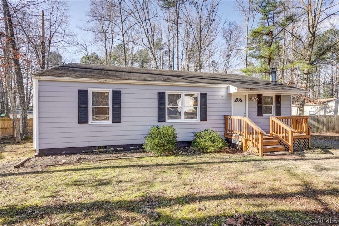412 Queensway Road Chesterfield, VA 23236 - Photo 19 of 39 a front view of a house with garden